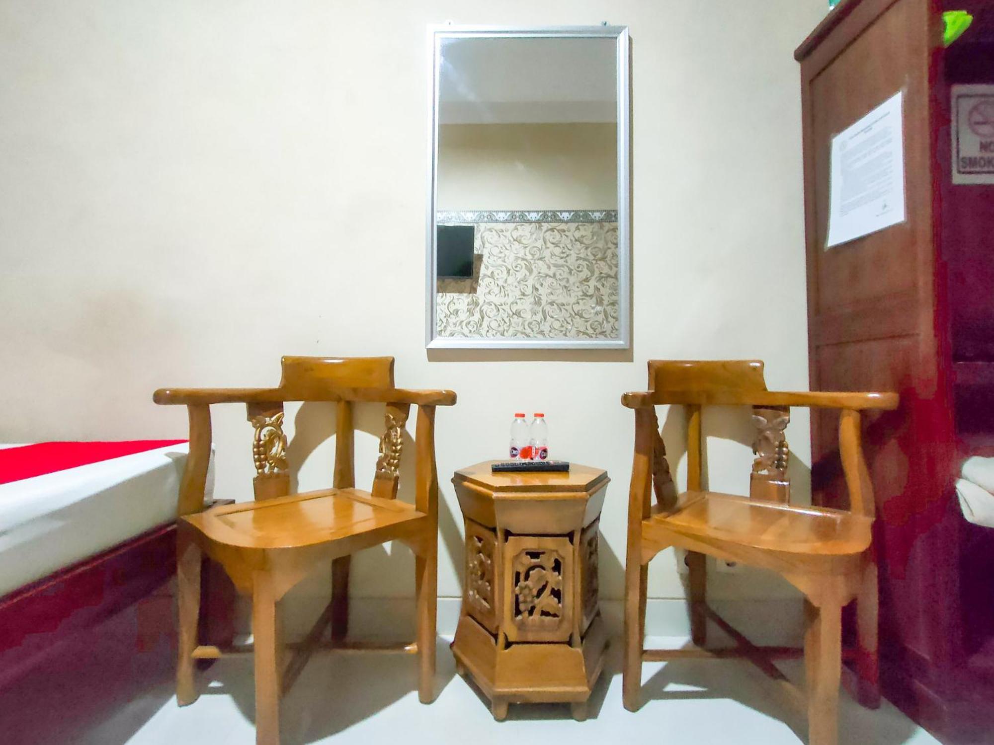 Hotel Reddoorz Syariah At Graha Adi Karya Kartasura Kartosuro Exteriér fotografie