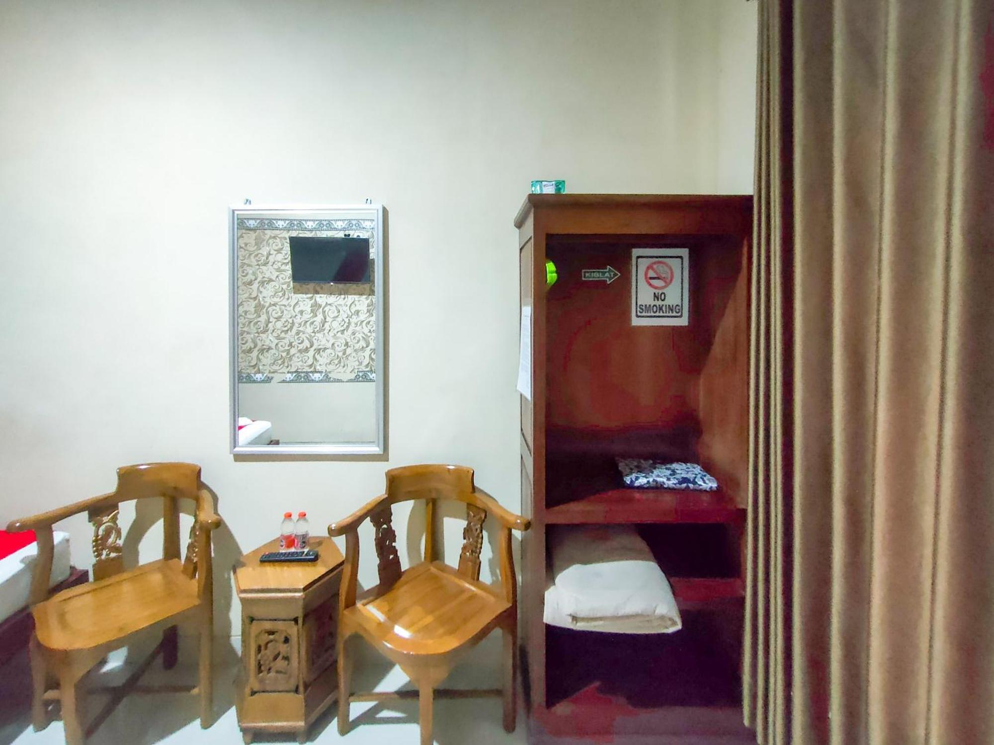 Hotel Reddoorz Syariah At Graha Adi Karya Kartasura Kartosuro Exteriér fotografie