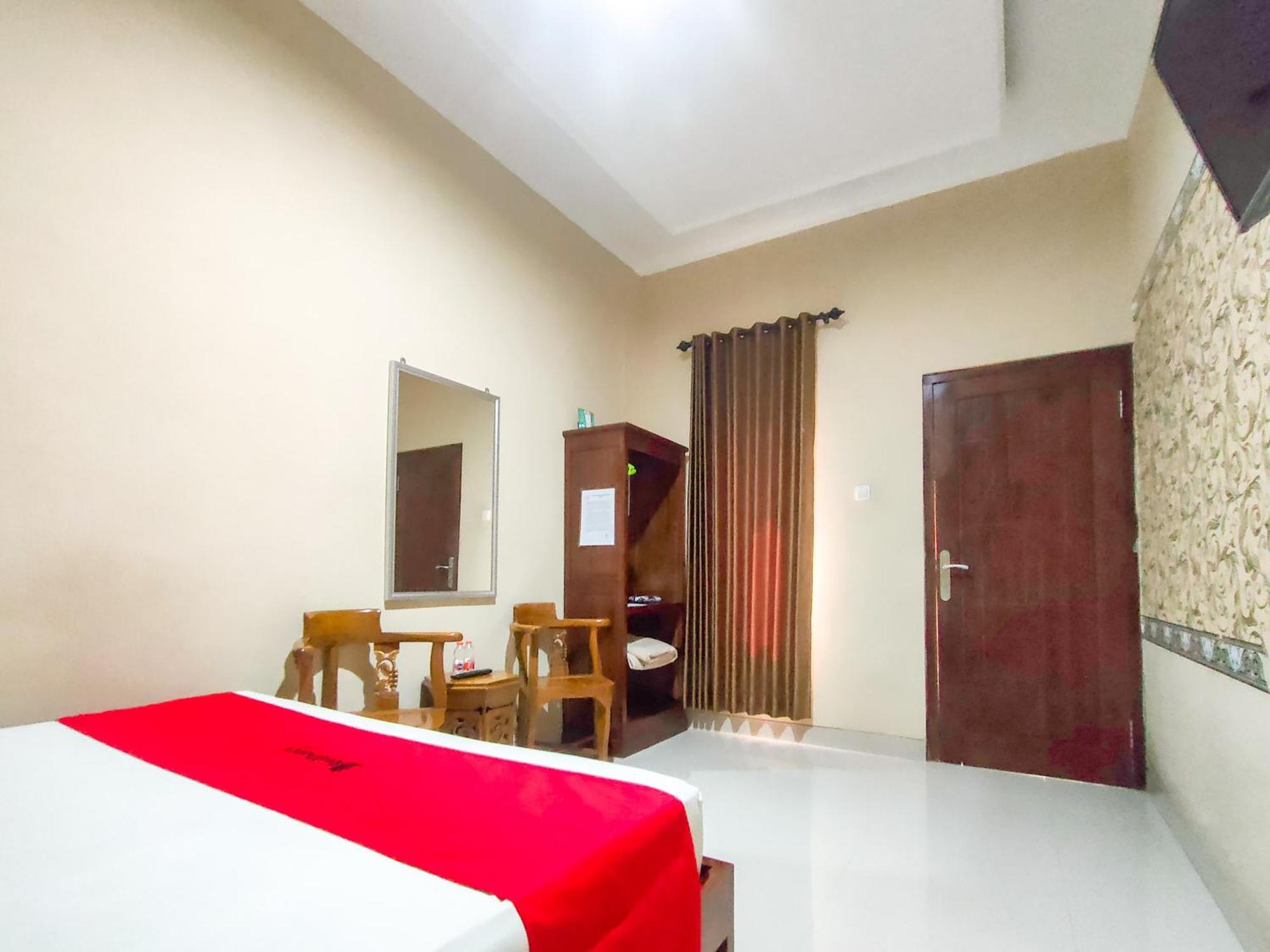 Hotel Reddoorz Syariah At Graha Adi Karya Kartasura Kartosuro Exteriér fotografie
